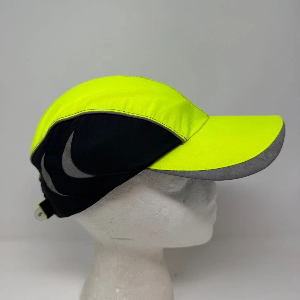 Brooks Nightlife Hat Neon Yellow Black Reflective Running Cap AC665 OSFA - Picture 4 of 11
